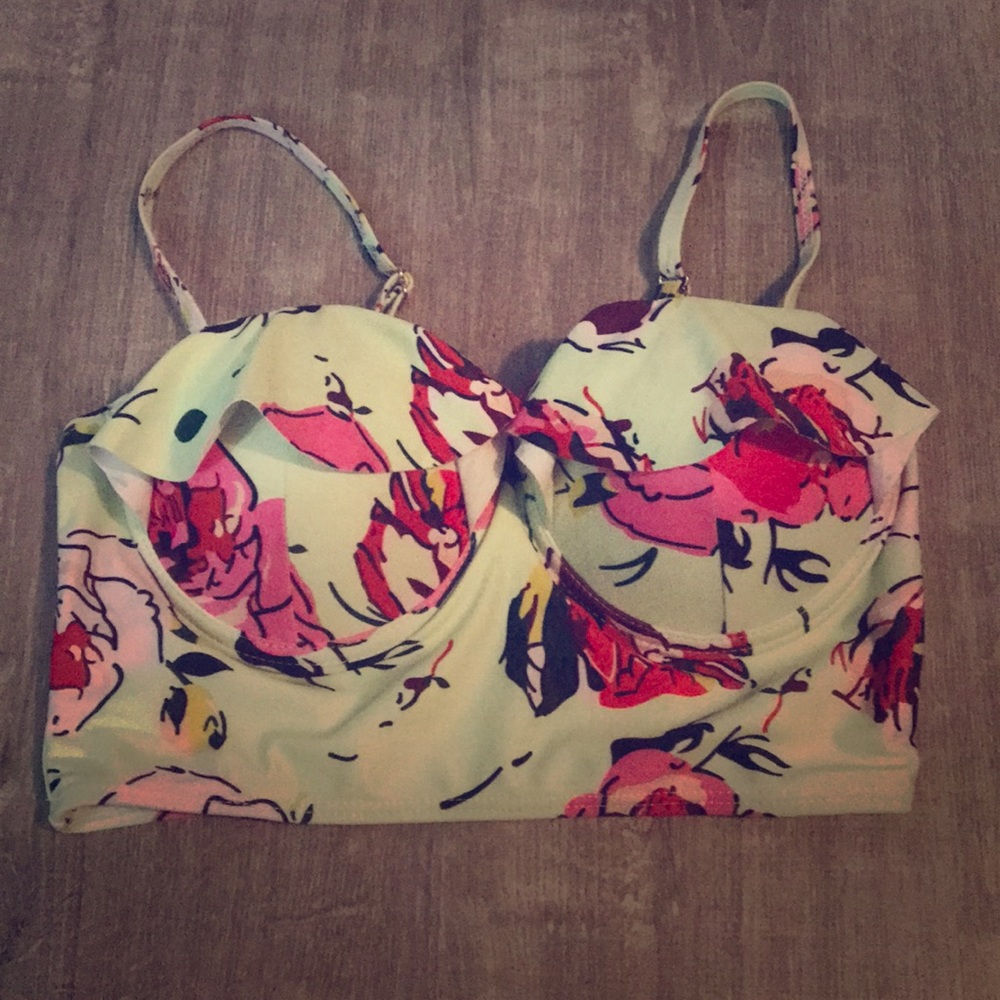 Bathing suite top